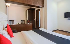 Hotel O Arora Shoppers Park